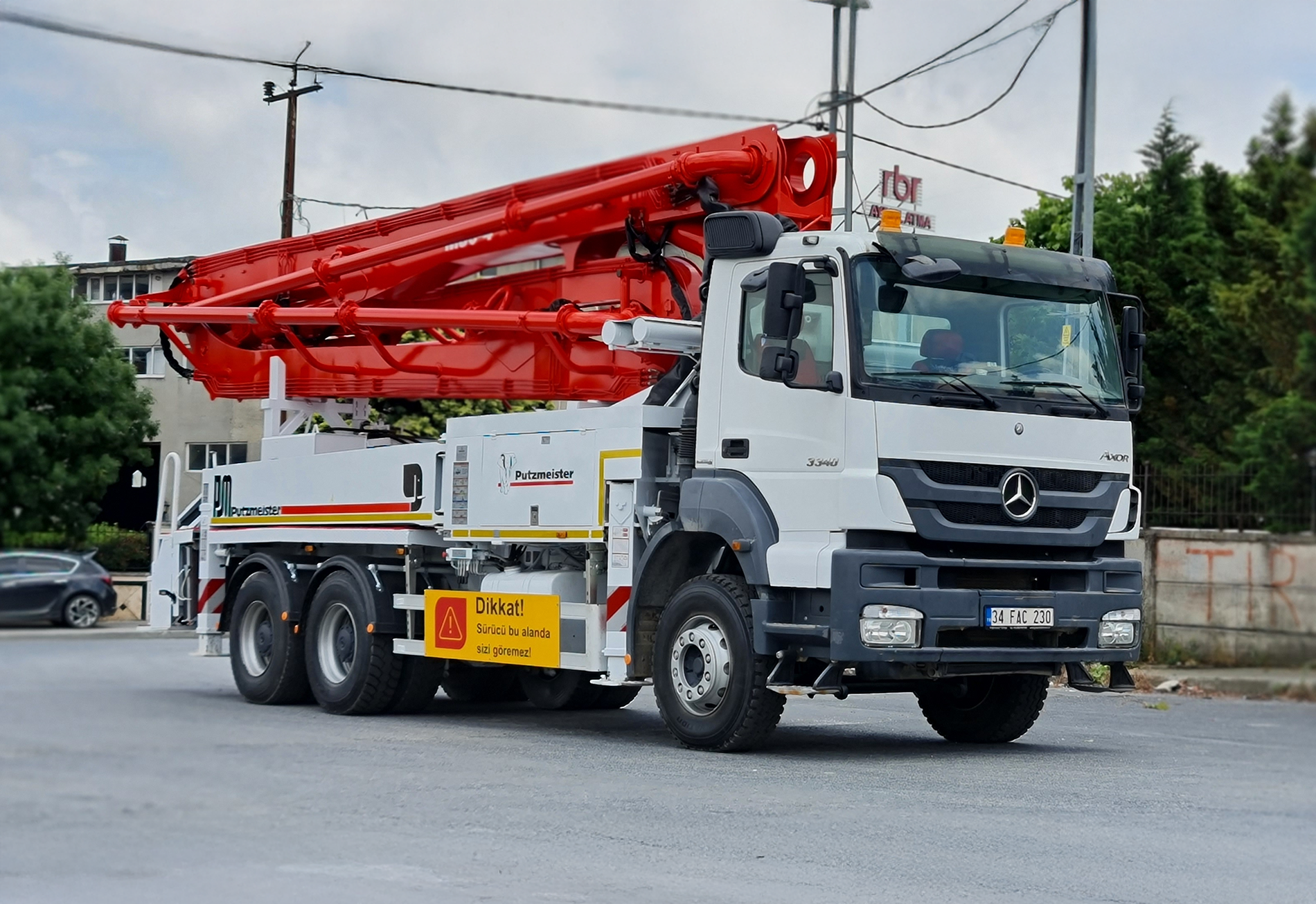 38 Metre Putzmeister Beton Pompası kiralık araç