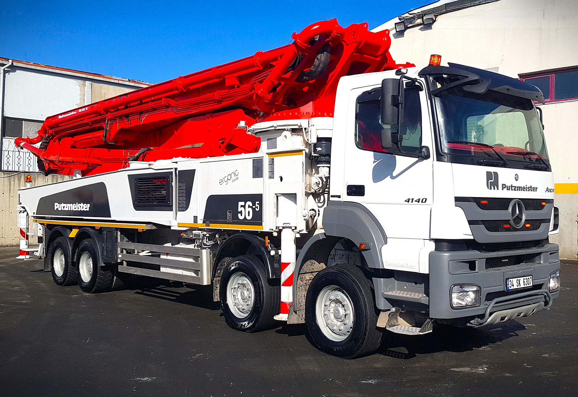 56 Metre Putzmeister Beton Pompası kiralık araç